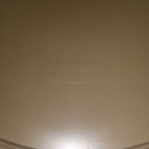 1970's Vintage Rubbermaid lazy Susan with merry mushroom contact paper on it - Picture 4 of 7